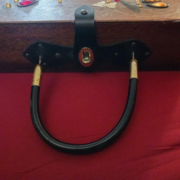 Vintage 1960s Butterfly Embellished Wooden  Cigar Box Purse/ Enid Collins Style - Picture 6 of 16